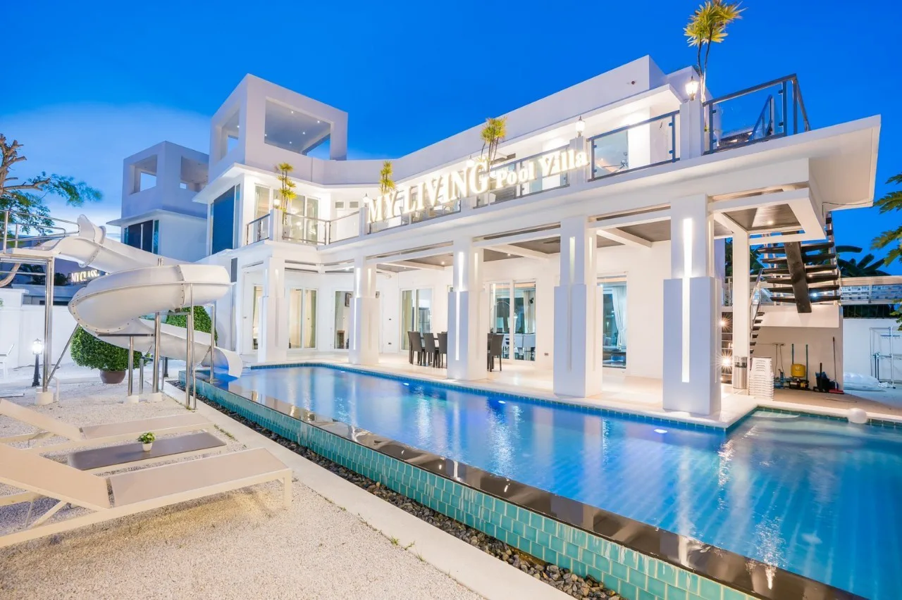 Pool villa พัทยา 5 ห้องนอน